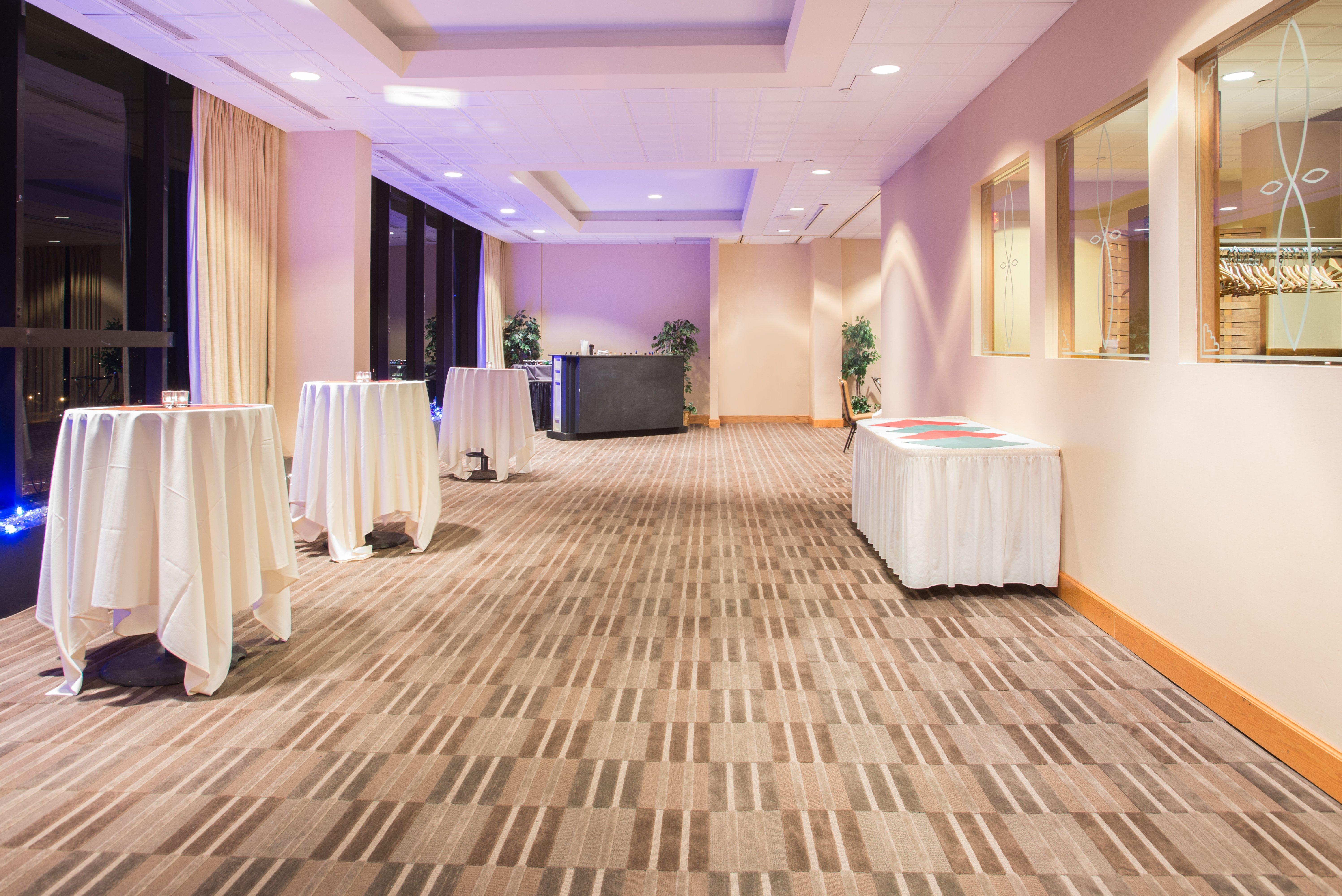 Holiday Inn & Suites Pittsfield-Berkshires By Ihg Exterior foto